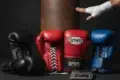 cleto reyes boxing gloves buyer guide showing lace up and velcro options for training and sparring