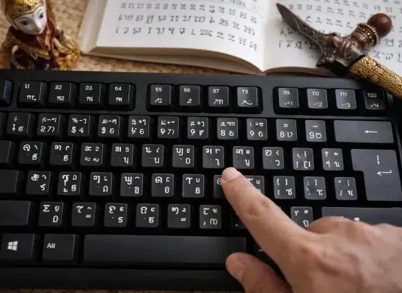 keyboard aksara sunda on Android and Windows showing Sundanese script typing and correct font display