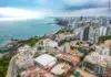 Aerial view of the Pacific Ocean alongside the Barranco district in Lima, Peru. / ©SHUTTERSTOCK