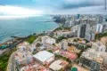 Aerial view of the Pacific Ocean alongside the Barranco district in Lima, Peru. / ©SHUTTERSTOCK